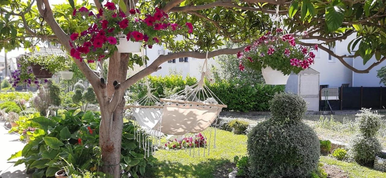 Apartmani Pina 2 Kaštela Kültér fotó